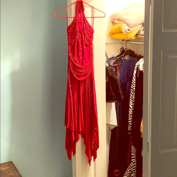 Red dress - Picture 1 of 2